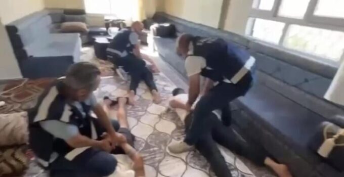 Ağlayan Kadını Polis Fark Etti, Soruşturma Şanlıurfa’daki Bağ Evine Uzandı